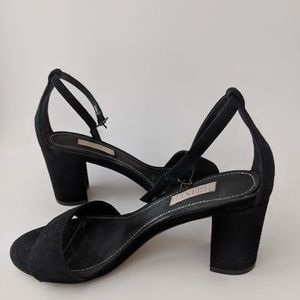 GLINT black strap sandles size 5